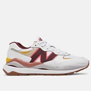 Bandier x New Balance The Intelligent Choice 5740